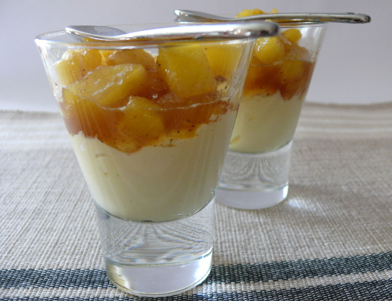 Verrine: Ananas confit au miel/ mascarpone