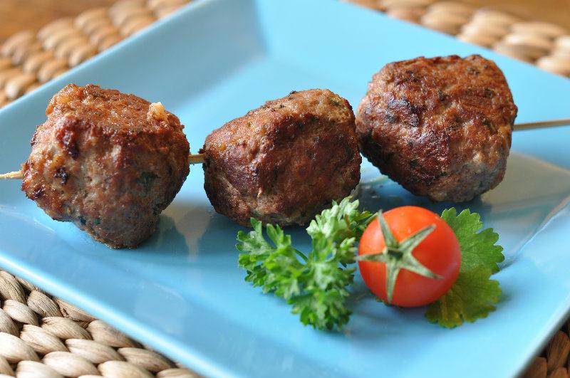 Brochettes d'agneau à la grecque