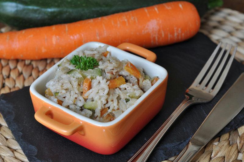 Riz pilaf au lait de coco, courgette et carotte
