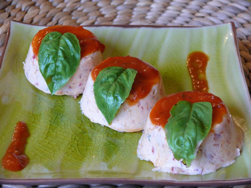 Flans de concombre et poivrons