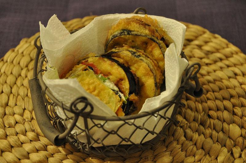 Beignets d'aubergine et chorizo