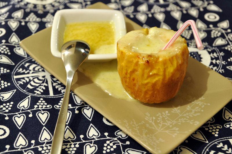 Pomme au four au miel, mascarpone et à la vanille