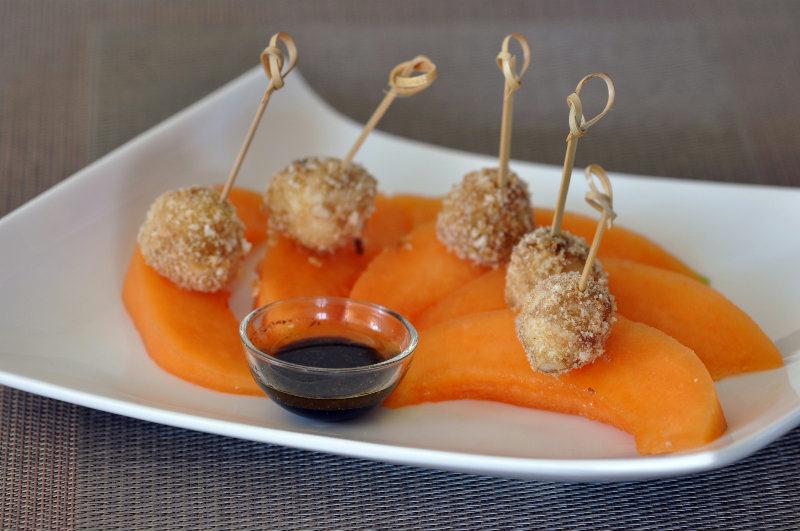 Minibrochettes de Melon-Mozzarella