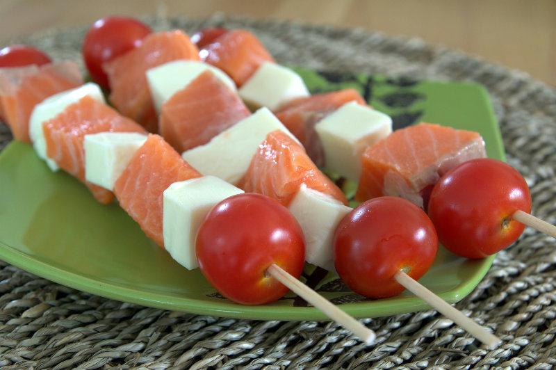 Brochettes de saumon et mozzarella
