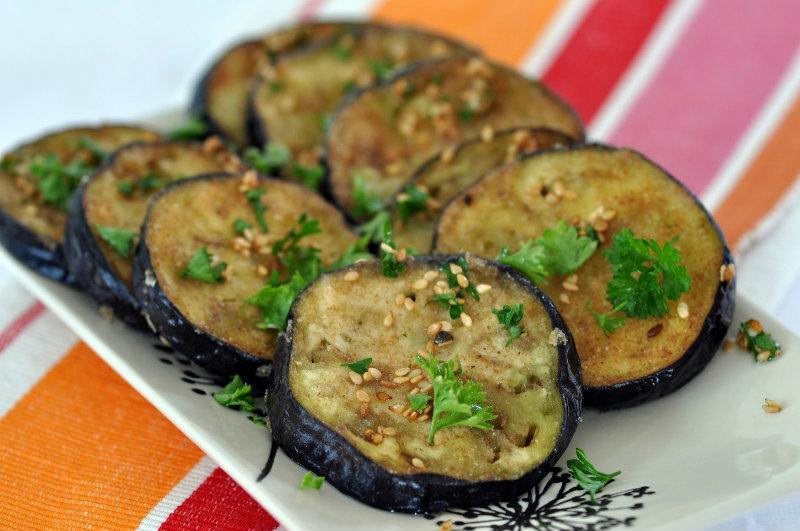 Aubergine frite au sésame