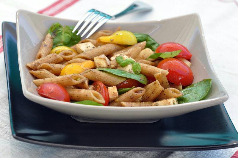 Salade de pennes aux pousses d'épinard