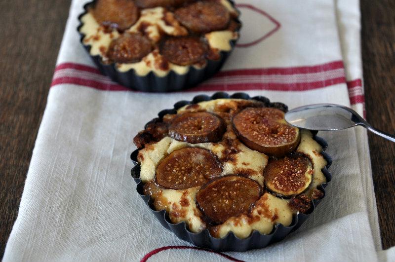 Tartelettes de figues fraîches aux amandes