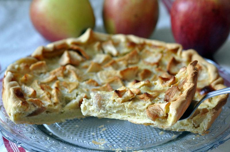 Tarte aux pommes normande