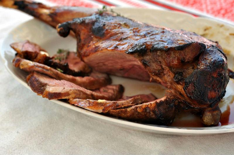 Gigot d'agneau au miel et au thym