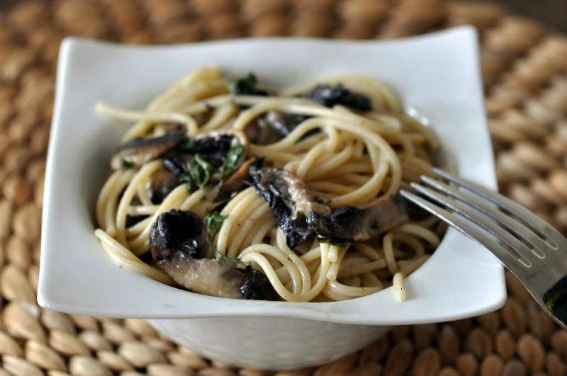 Spaghetti à la crème de champignons