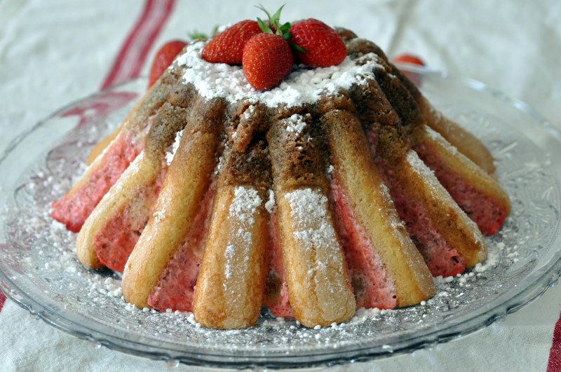Charlotte aux fraises